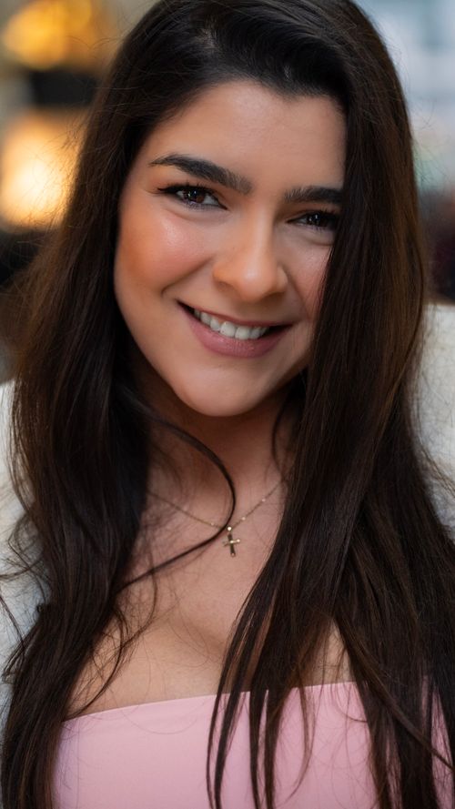 files/Mujer_sonriente_2.jpg